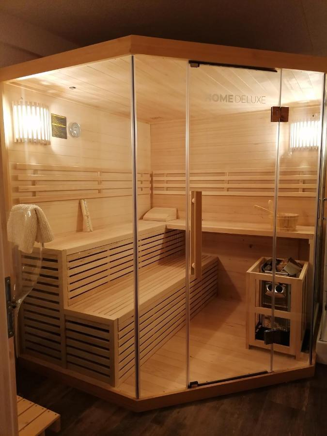 Blumenwerkstatt Mit Sauna Und Jacuzzi Dankerode  Exteriör bild