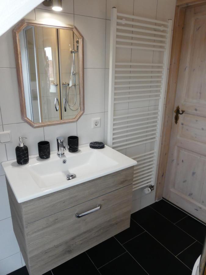 Blumenwerkstatt Mit Sauna Und Jacuzzi Dankerode  Exteriör bild