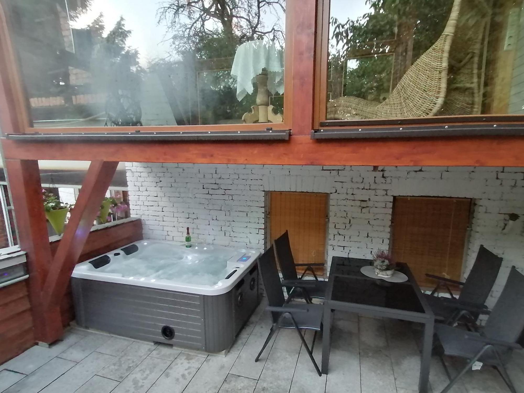 Blumenwerkstatt Mit Sauna Und Jacuzzi Dankerode  Exteriör bild